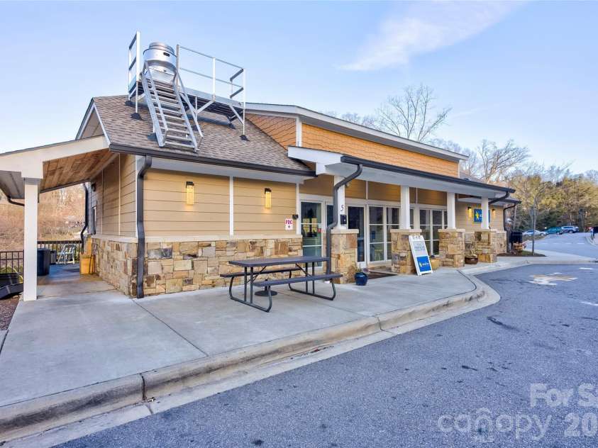 314 Bowling Park Road, Asheville, NC 28803.  MLS# CAR4342255, YatesRealty ID 4943. Onsite restaurant 