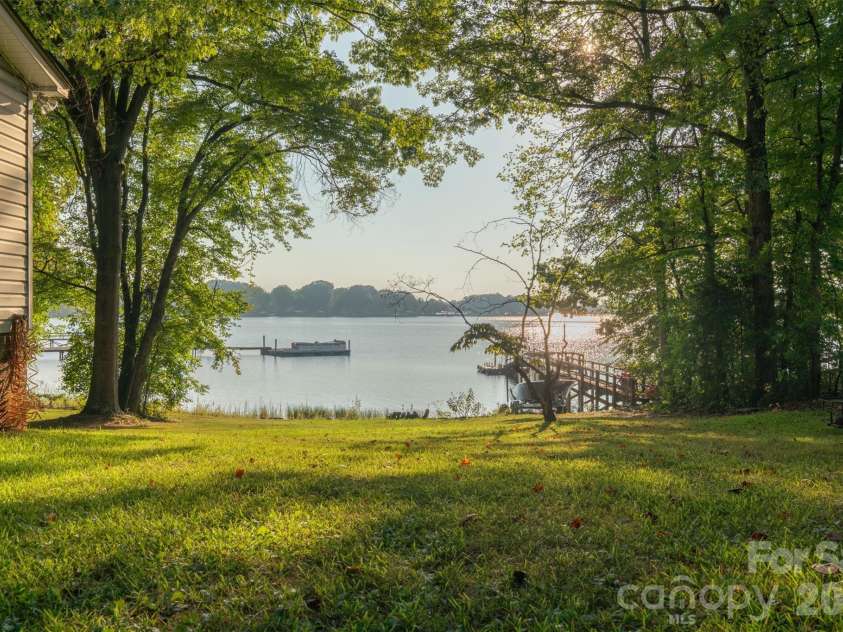 4912 Lynwood Road, Sherrills Ford, NC 28673.  MLS# CAR4422562, YatesRealty ID 49431. 