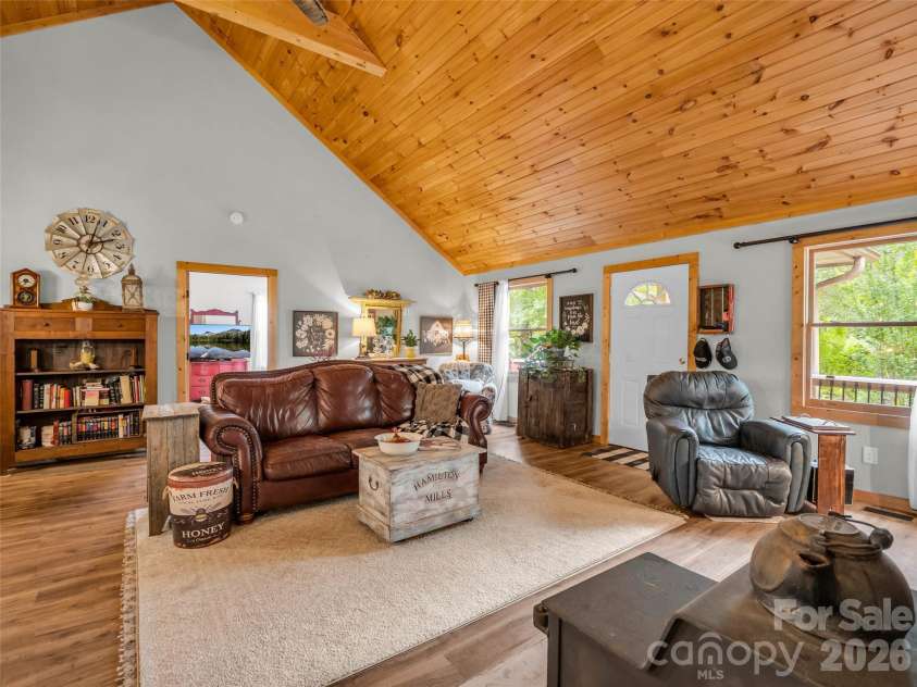 412 Whitestone Circle, Union Mills, NC 28167.  MLS# CAR4411352, YatesRealty ID 49433. 