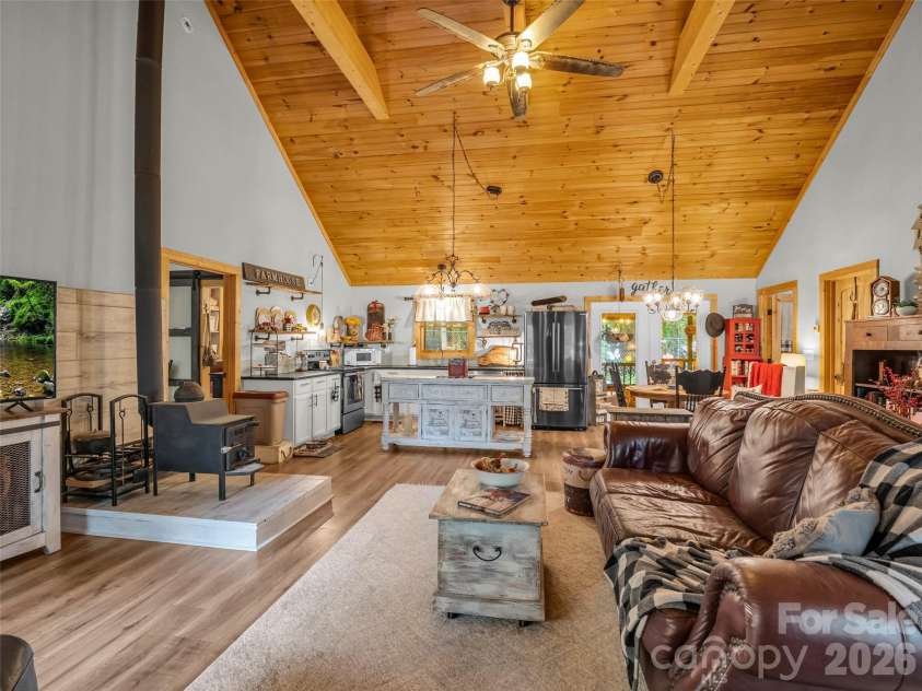 412 Whitestone Circle, Union Mills, NC 28167.  MLS# CAR4411352, YatesRealty ID 49433. 