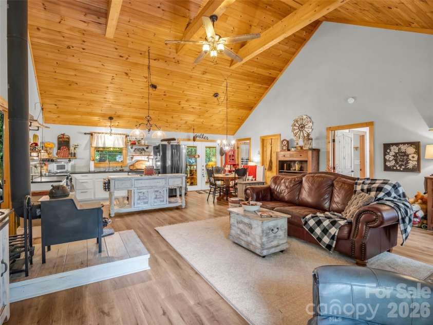 412 Whitestone Circle, Union Mills, NC 28167.  MLS# CAR4411352, YatesRealty ID 49433. 
