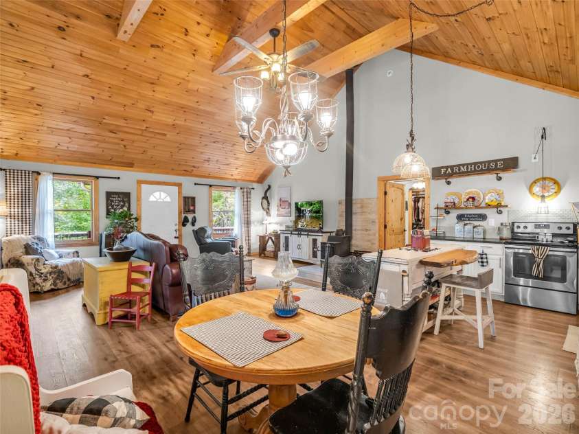 412 Whitestone Circle, Union Mills, NC 28167.  MLS# CAR4411352, YatesRealty ID 49433. 
