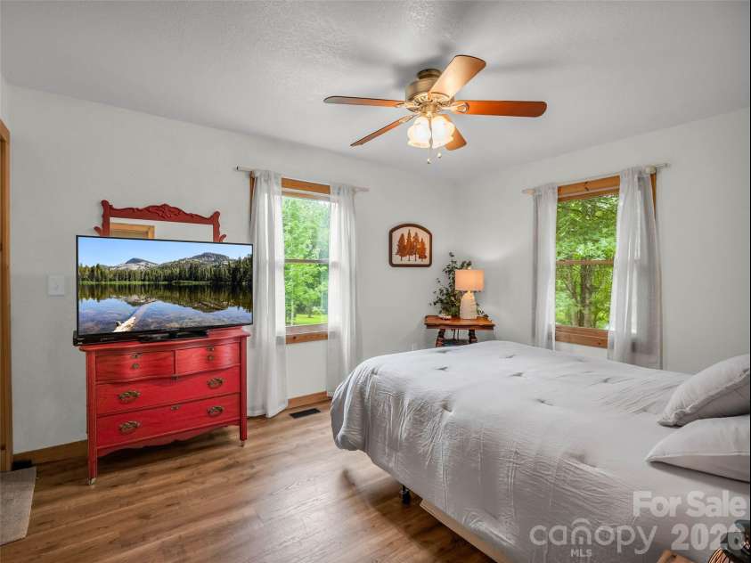 412 Whitestone Circle, Union Mills, NC 28167.  MLS# CAR4411352, YatesRealty ID 49433. 