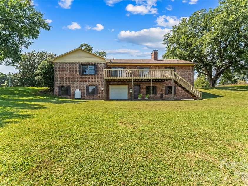 402 Catawba Street, Morganton, NC 28655.  MLS# CAR4420175, YatesRealty ID 49438. 
