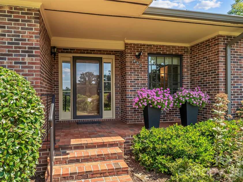 402 Catawba Street, Morganton, NC 28655.  MLS# CAR4420175, YatesRealty ID 49438. 