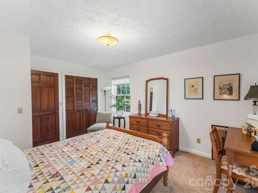 402 Catawba Street, Morganton, NC 28655.  MLS# CAR4420175, YatesRealty ID 49438. 