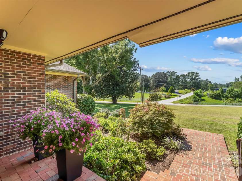 402 Catawba Street, Morganton, NC 28655.  MLS# CAR4420175, YatesRealty ID 49438. 