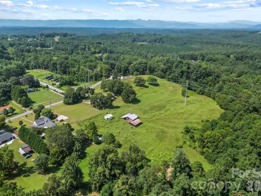 402 Catawba Street, Morganton, NC 28655.  MLS# CAR4420175, YatesRealty ID 49438. 