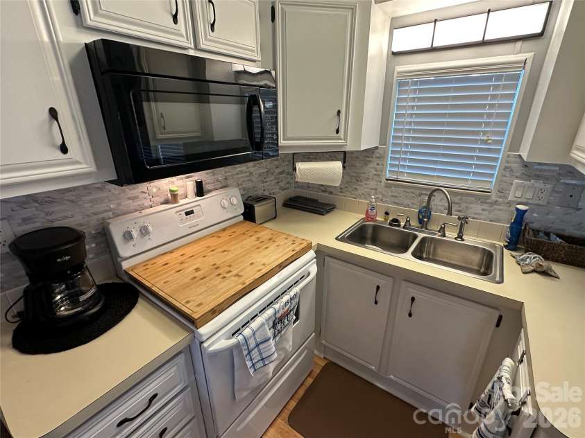 104 Dove Lane, New London, NC 28127.  MLS# CAR4420922, YatesRealty ID 49439. 