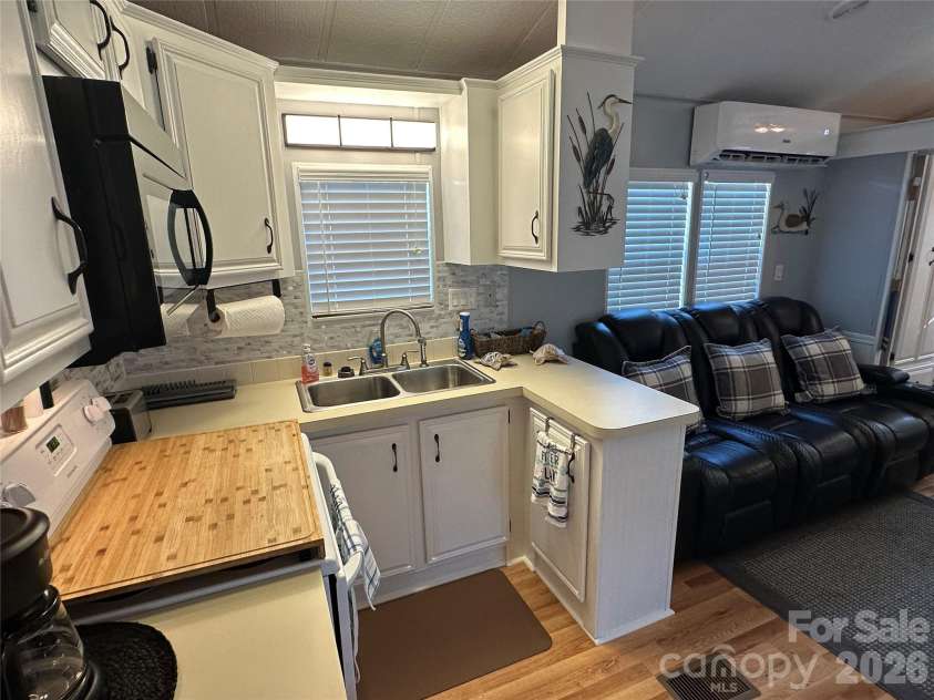 104 Dove Lane, New London, NC 28127.  MLS# CAR4420922, YatesRealty ID 49439. 