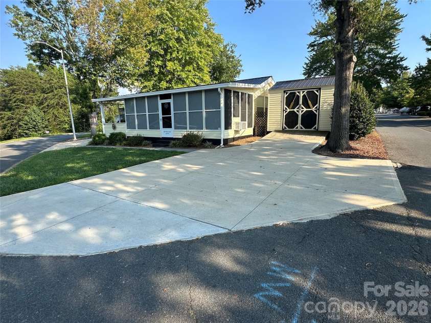 104 Dove Lane, New London, NC 28127.  MLS# CAR4420922, YatesRealty ID 49439. 