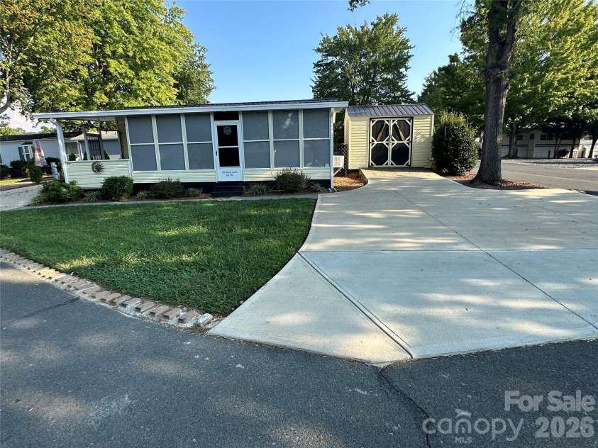 104 Dove Lane, New London, NC 28127.  MLS# CAR4420922, YatesRealty ID 49439. 