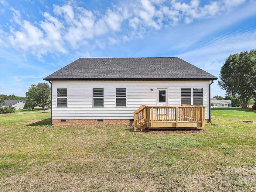 143 Tranquility Lane, Harmony, NC 28634.  MLS# CAR4212002, YatesRealty ID 4944. 