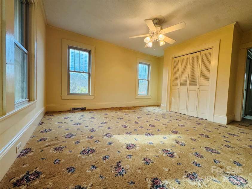 9143 NC Highway 150 Highway, Linwood, NC 27299.  MLS# CAR4321161, YatesRealty ID 4944. 