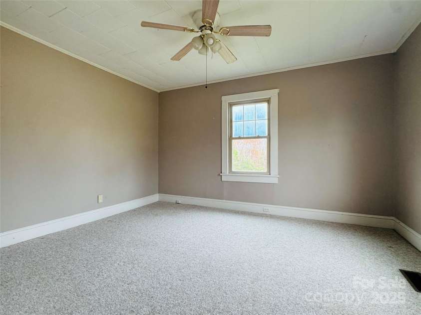 9143 NC Highway 150 Highway, Linwood, NC 27299.  MLS# CAR4321161, YatesRealty ID 4944. 