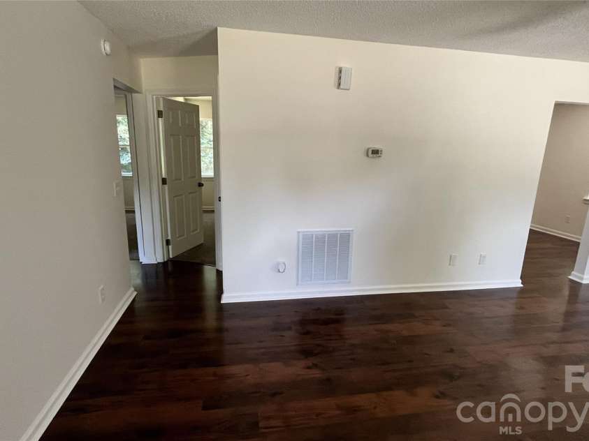 828 Cornelius Road, Mooresville, NC 28117.  MLS# CAR4422565, YatesRealty ID 49440. 