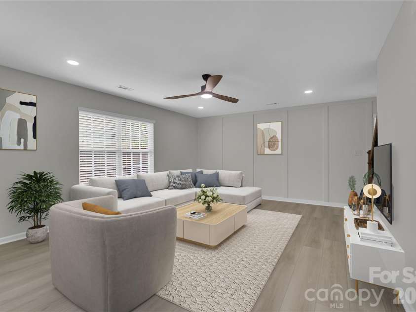 3636 Alexander Forest Drive, Charlotte, NC 28269.  MLS# CAR4421592, YatesRealty ID 49441. Virtually Staged