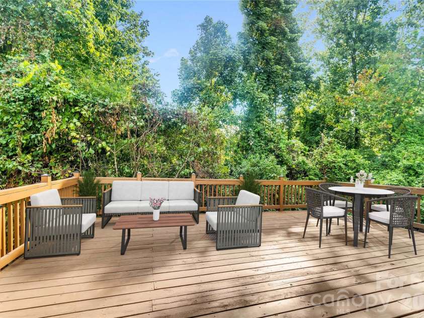 3636 Alexander Forest Drive, Charlotte, NC 28269.  MLS# CAR4421592, YatesRealty ID 49441. Virtually Staged