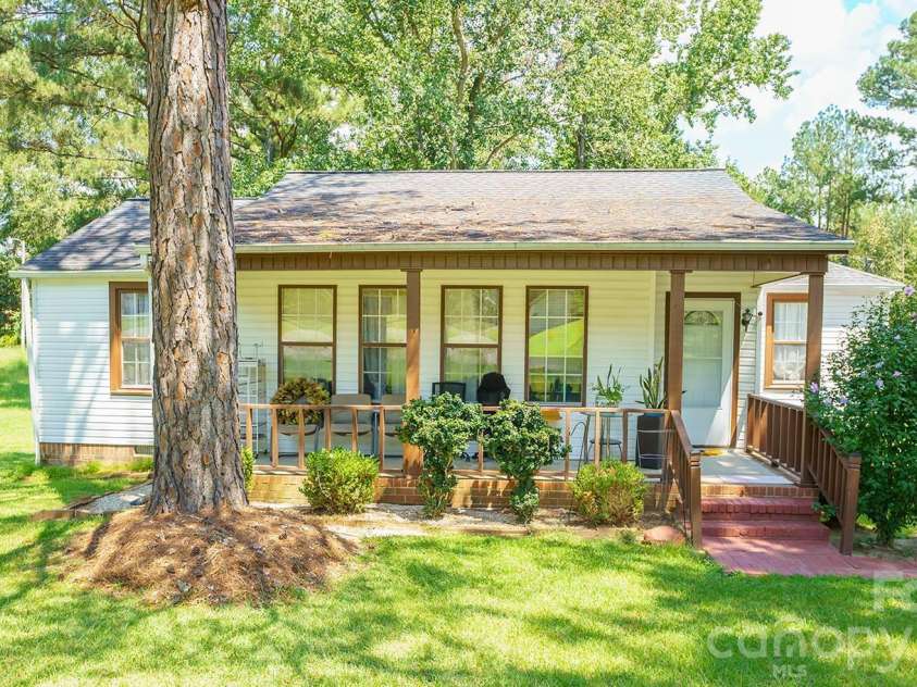 1929 John Everall Road, Lancaster, SC 29720.  MLS# CAR4422599, YatesRealty ID 49442. 