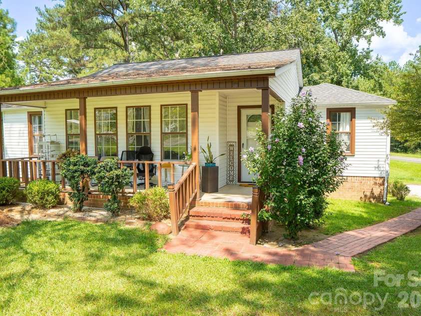1929 John Everall Road, Lancaster, SC 29720.  MLS# CAR4422599, YatesRealty ID 49442. 