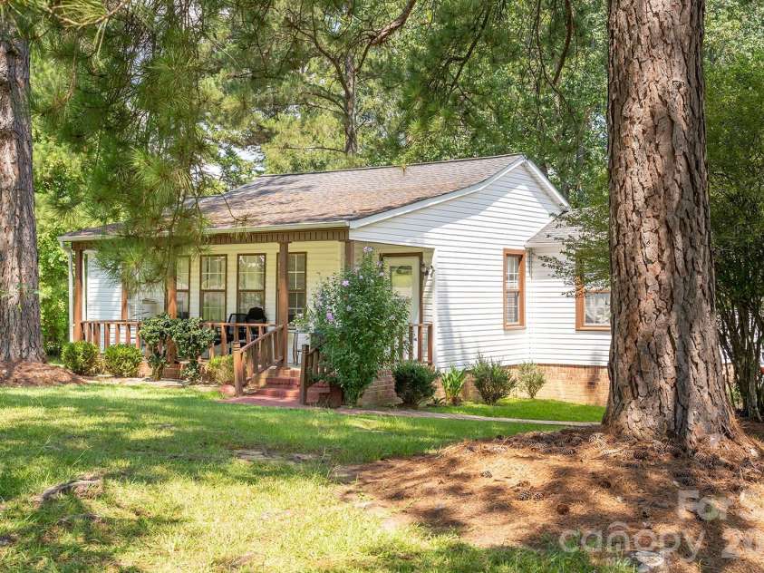 1929 John Everall Road, Lancaster, SC 29720.  MLS# CAR4422599, YatesRealty ID 49442. 