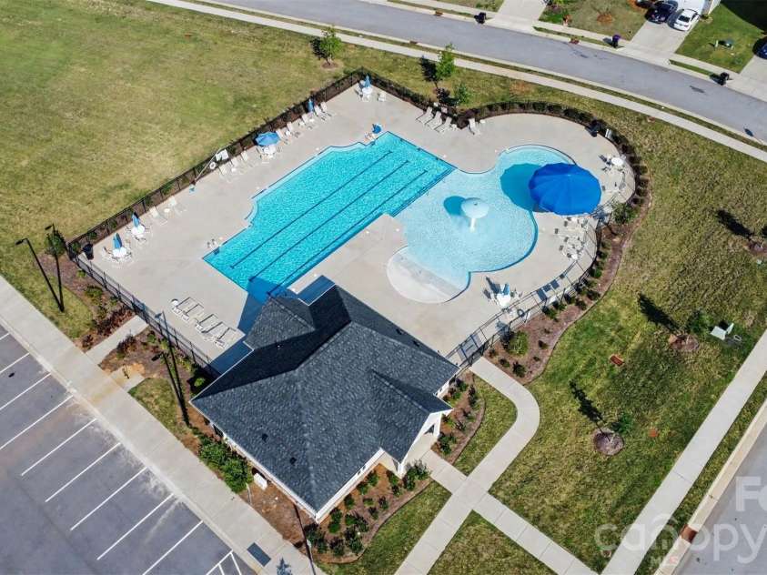 3008 Sassafras Trail, Gastonia, NC 28056.  MLS# CAR4422128, YatesRealty ID 49448. 