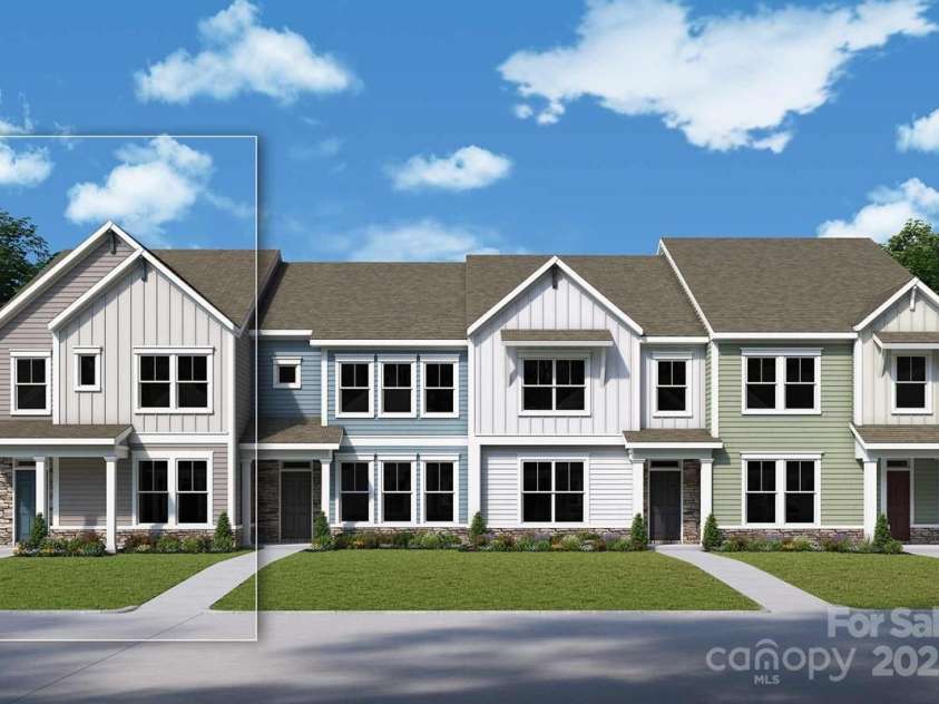 10113 Mamillion Drive, Huntersville, NC 28078.  MLS# CAR4222356, YatesRealty ID 4945. 