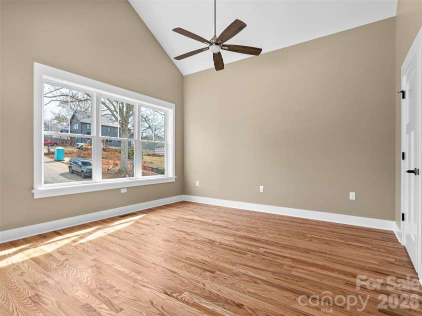 112 Alma Lane, Asheville, NC 28806.  MLS# CAR4341101, YatesRealty ID 4945. 