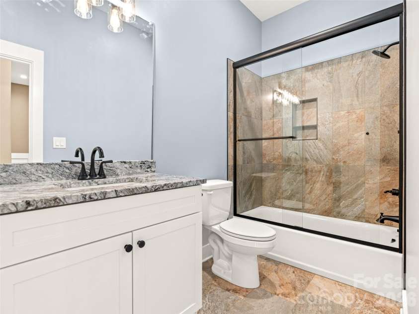 112 Alma Lane, Asheville, NC 28806.  MLS# CAR4341101, YatesRealty ID 4945. 