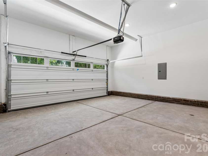 8216 Willhill Road, Mint Hill, NC 28227.  MLS# CAR4414908, YatesRealty ID 49451. 