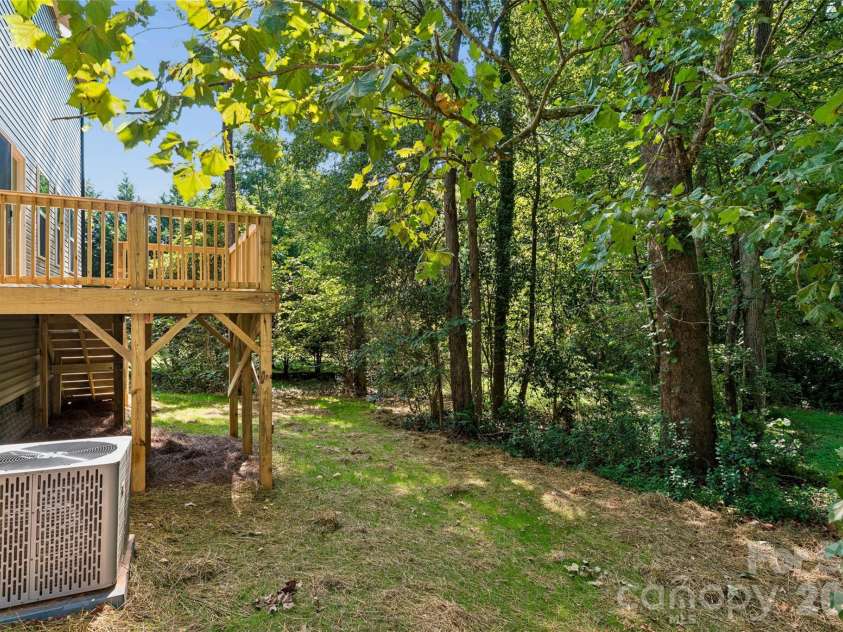 8216 Willhill Road, Mint Hill, NC 28227.  MLS# CAR4414908, YatesRealty ID 49451. 