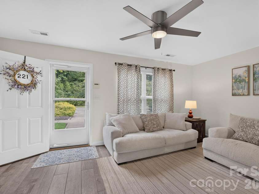 221 Linkside Court, Lenoir, NC 28645.  MLS# CAR4422478, YatesRealty ID 49454. 