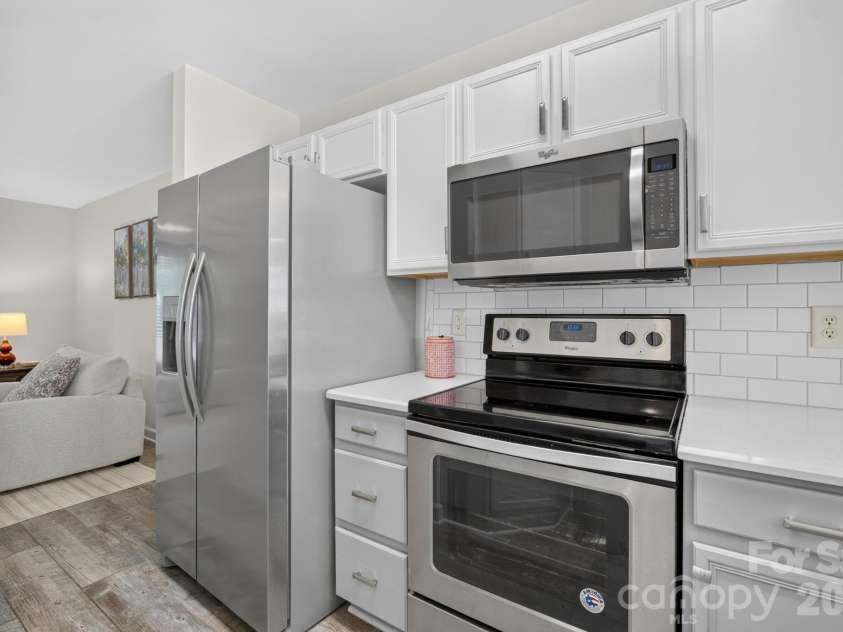 221 Linkside Court, Lenoir, NC 28645.  MLS# CAR4422478, YatesRealty ID 49454. 