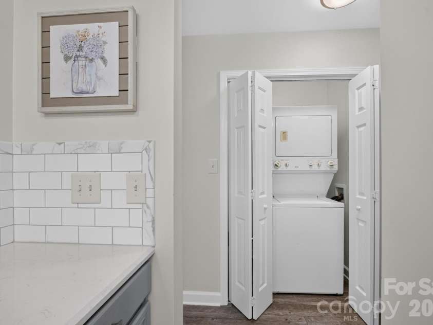 221 Linkside Court, Lenoir, NC 28645.  MLS# CAR4422478, YatesRealty ID 49454. 