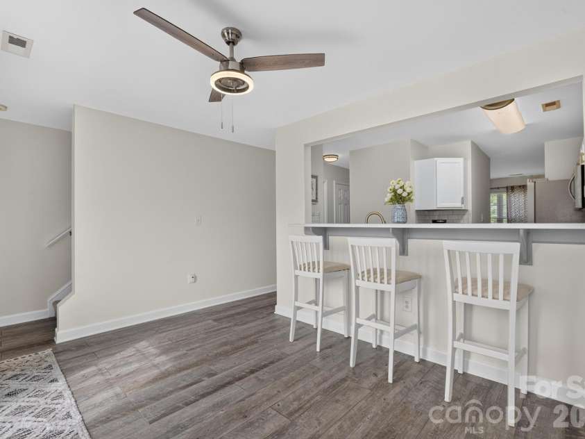 221 Linkside Court, Lenoir, NC 28645.  MLS# CAR4422478, YatesRealty ID 49454. 