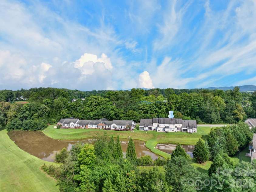 221 Linkside Court, Lenoir, NC 28645.  MLS# CAR4422478, YatesRealty ID 49454. 