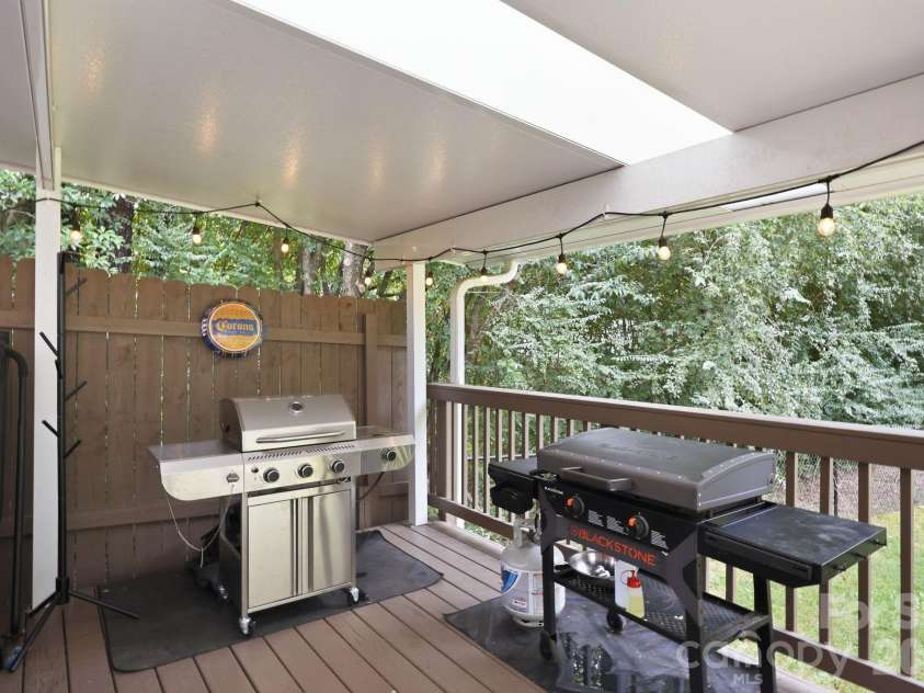 178 Woodland Drive, Concord, NC 28025.  MLS# CAR4422590, YatesRealty ID 49455. 