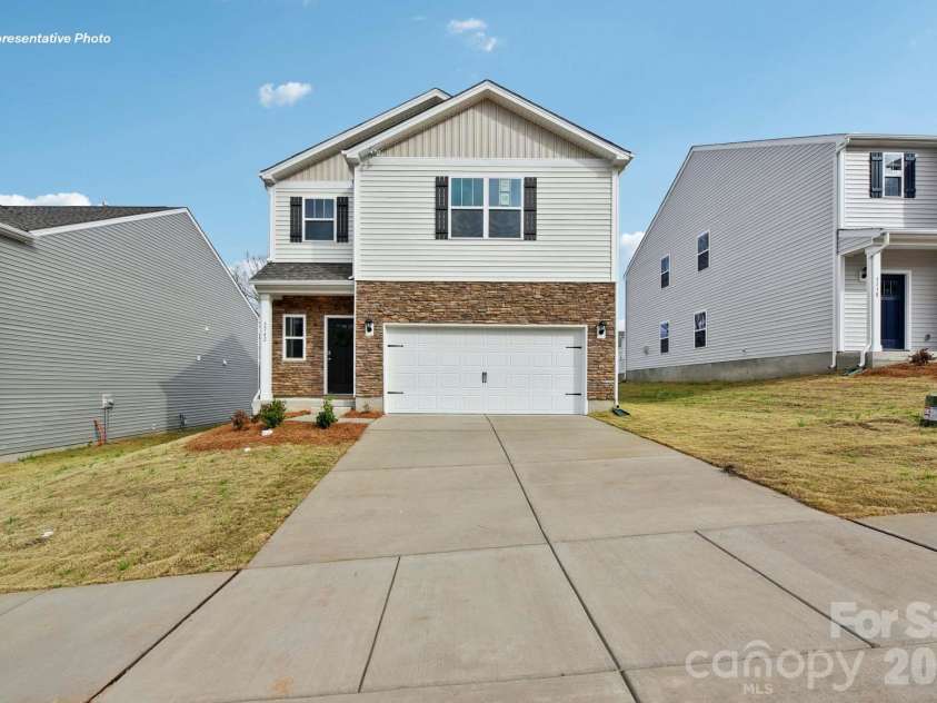 237 Colton Court, Kings Mountain, NC 28086.  MLS# CAR4422631, YatesRealty ID 49456. 