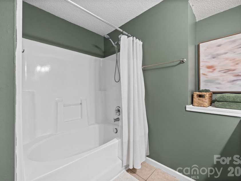 668 Lynville Lane, Rock Hill, SC 29730.  MLS# CAR4421852, YatesRealty ID 49458. 