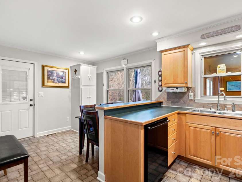 306 Costner Drive, Bessemer City, NC 28016.  MLS# CAR4336458, YatesRealty ID 4946. 