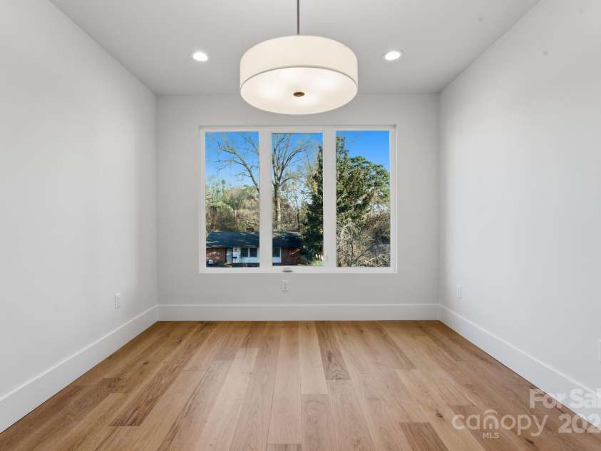 4658 Murrayhill Road, Charlotte, NC 28209.  MLS# CAR4320066, YatesRealty ID 4946. 