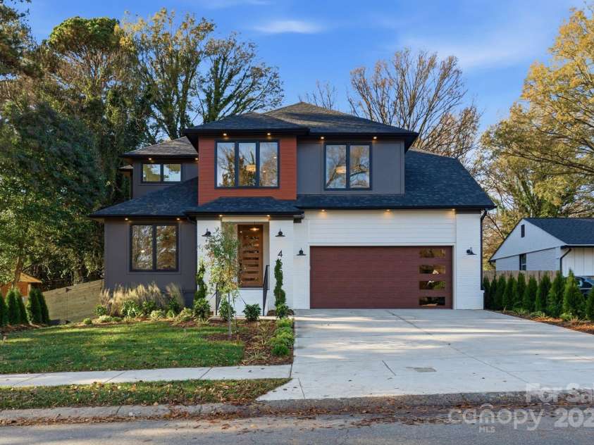 4658 Murrayhill Road, Charlotte, NC 28209.  MLS# CAR4320066, YatesRealty ID 4946. 