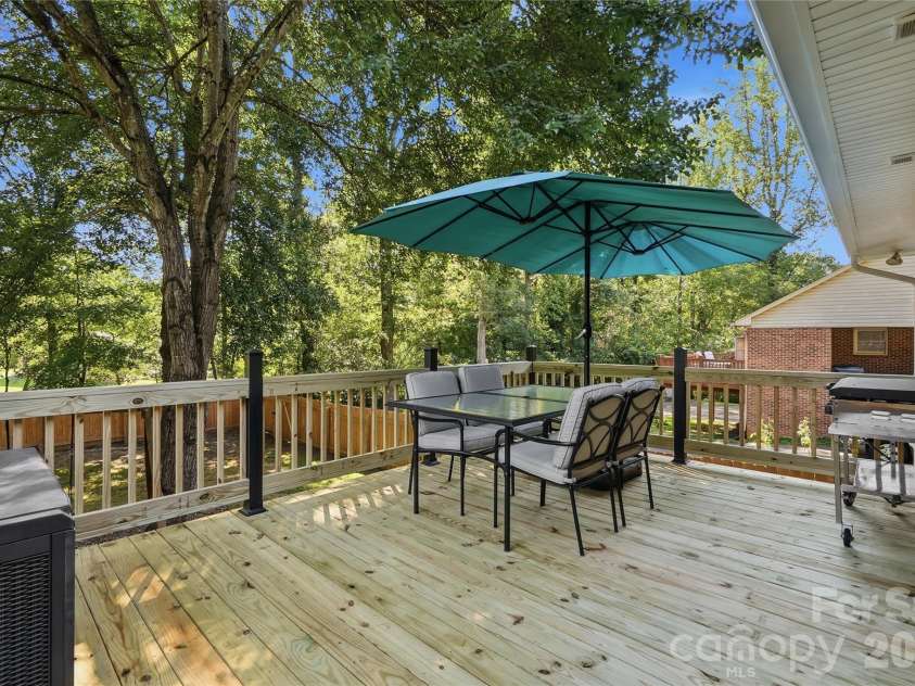 1690 26th Street, Hickory, NC 28601.  MLS# CAR4419006, YatesRealty ID 49464. Check out this deck!