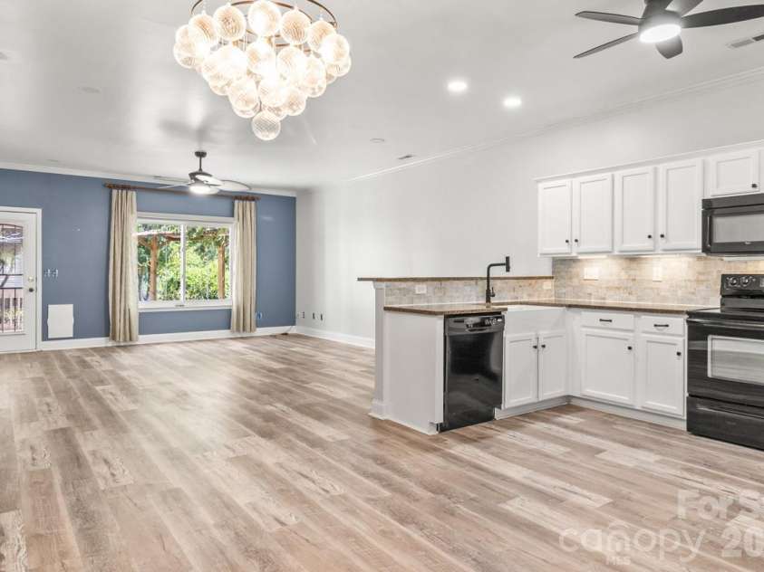 108 Ranney Way, Mooresville, NC 28117.  MLS# CAR4421042, YatesRealty ID 49466. 