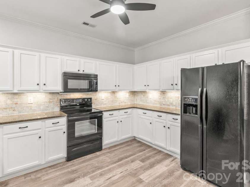 108 Ranney Way, Mooresville, NC 28117.  MLS# CAR4421042, YatesRealty ID 49466. 