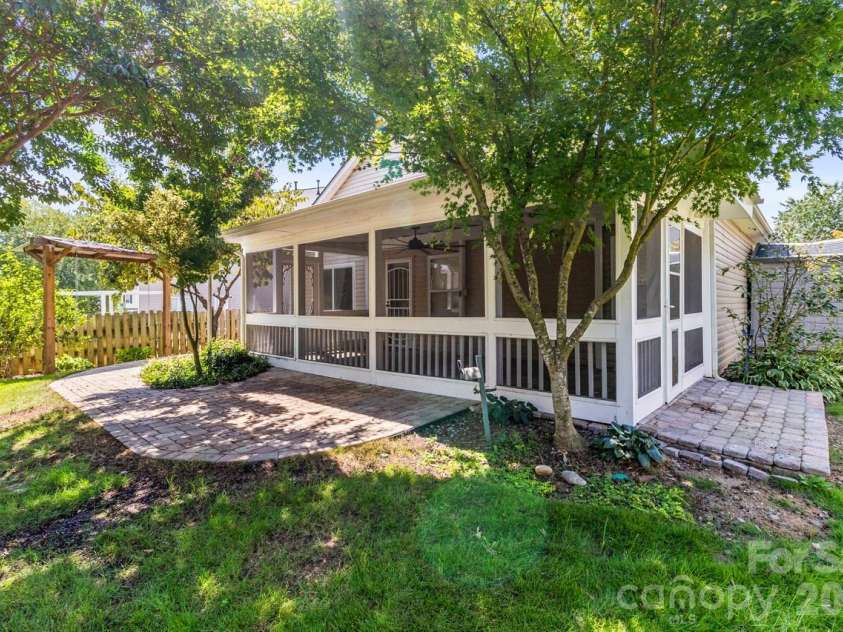 108 Ranney Way, Mooresville, NC 28117.  MLS# CAR4421042, YatesRealty ID 49466. 