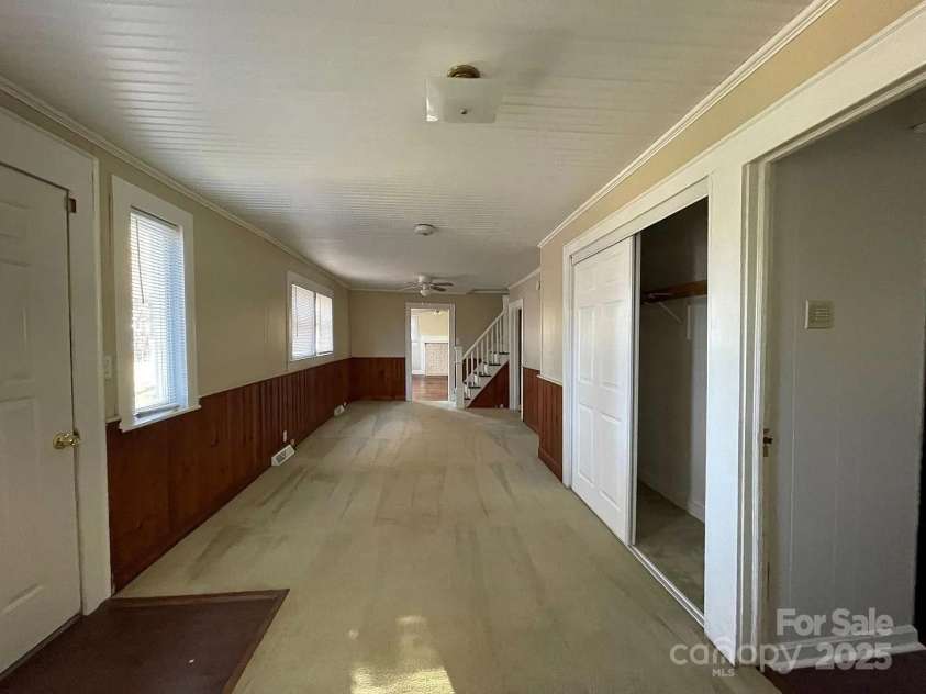 103 Falls Street, Kings Mountain, NC 28086.  MLS# CAR4321685, YatesRealty ID 4947. 