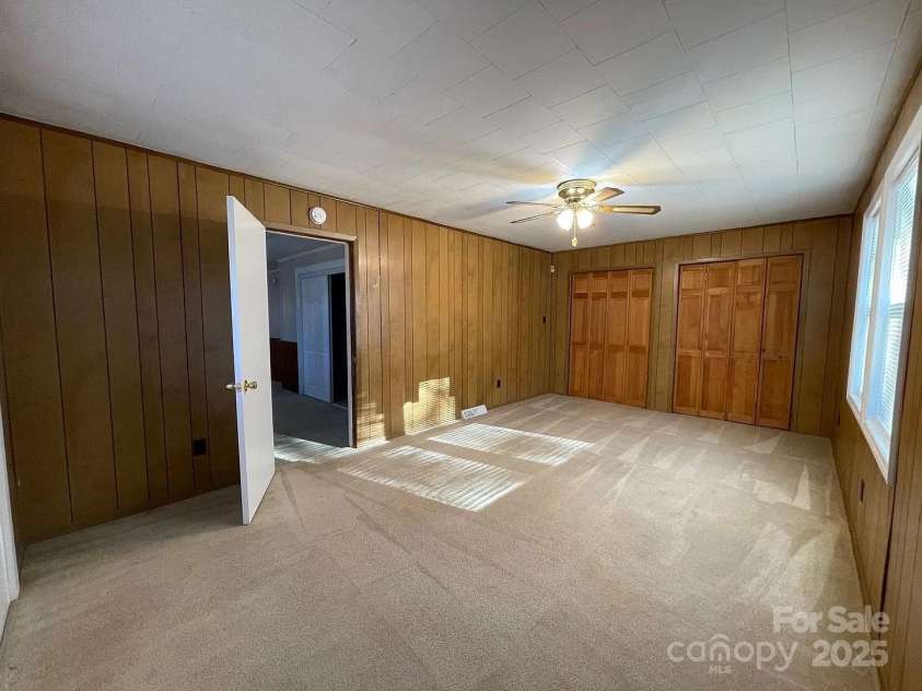 103 Falls Street, Kings Mountain, NC 28086.  MLS# CAR4321685, YatesRealty ID 4947. 