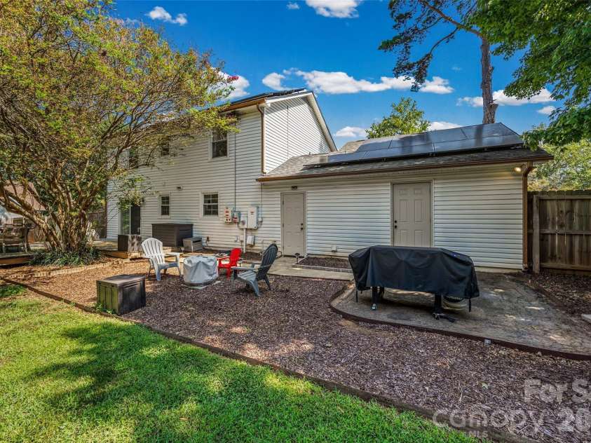 7925 Jefferson Colony Road, Mint Hill, NC 28227.  MLS# CAR4422133, YatesRealty ID 49470. 