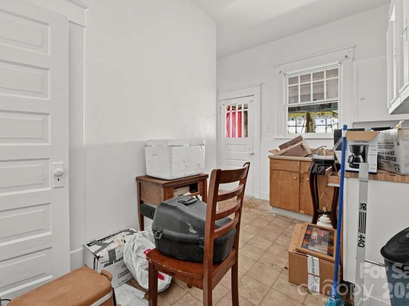 515 Church Street, Salisbury, NC 28144.  MLS# CAR4422669, YatesRealty ID 49471. 